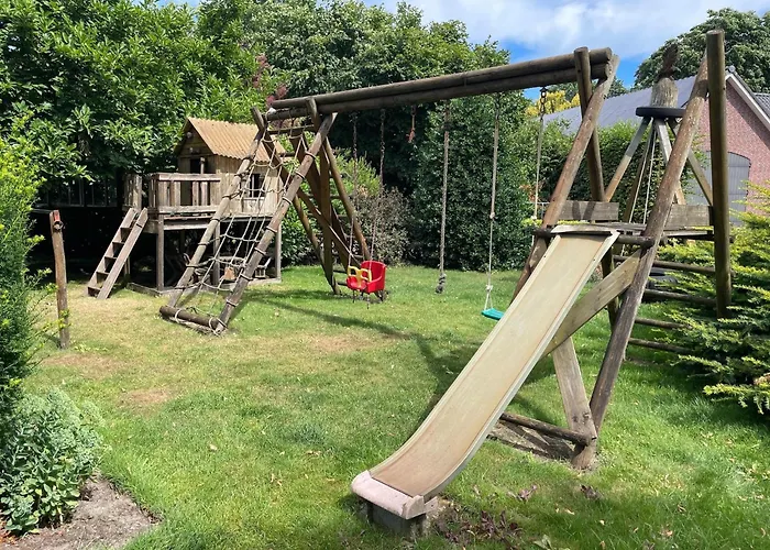 בית נופש Family With Go-karts