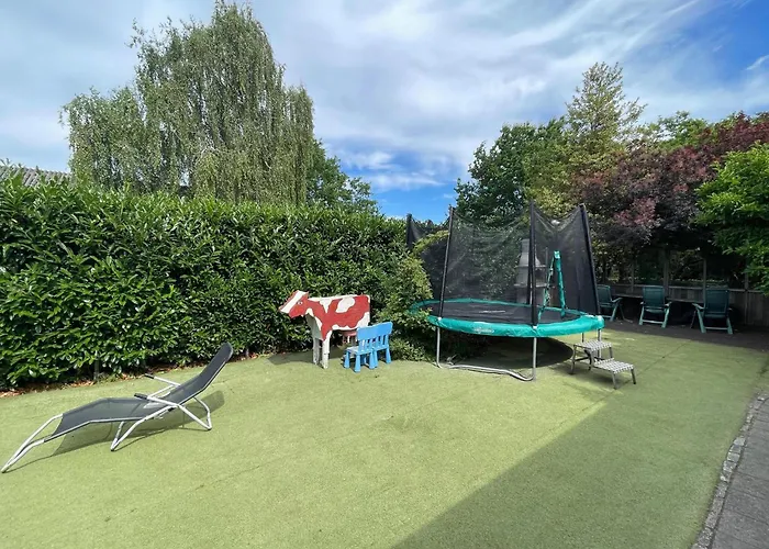 Family With Go-karts * אודן